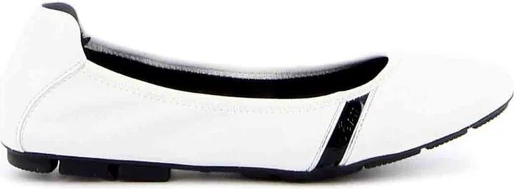 H511 Leather Ballerinas