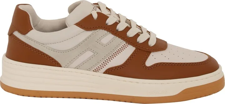 H630 Sneakers