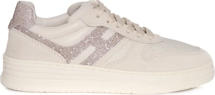 H630 Sneakers