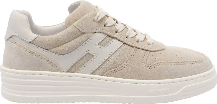 H630 Sneakers