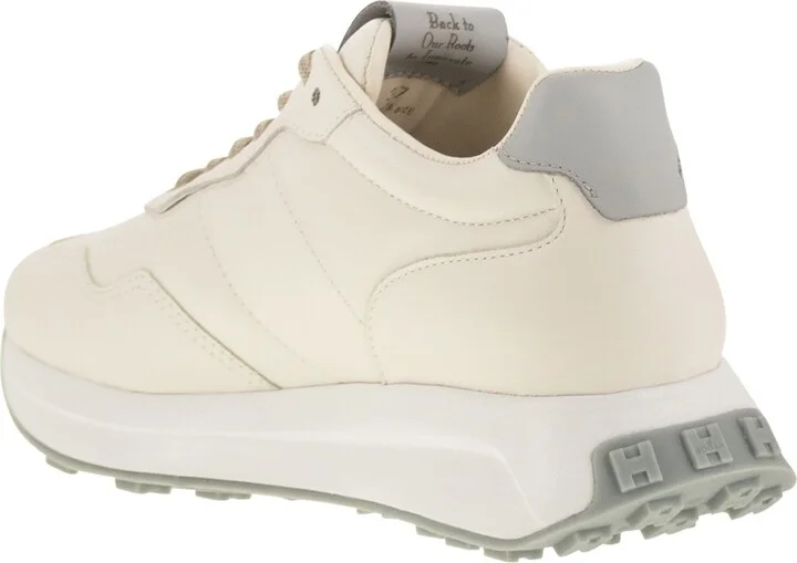 H641 - Leather Sneakers - Image 3