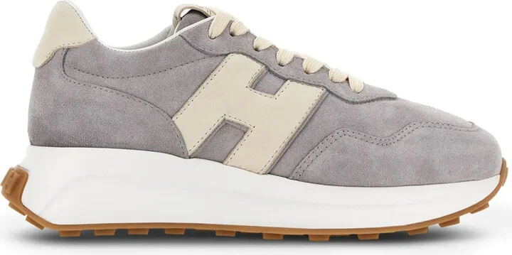 H641 panelled lace-up sneakers