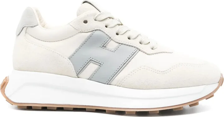 H641 sneakers
