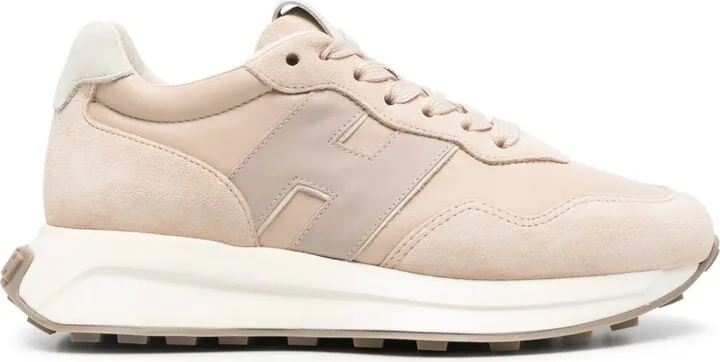 H641 sneakers