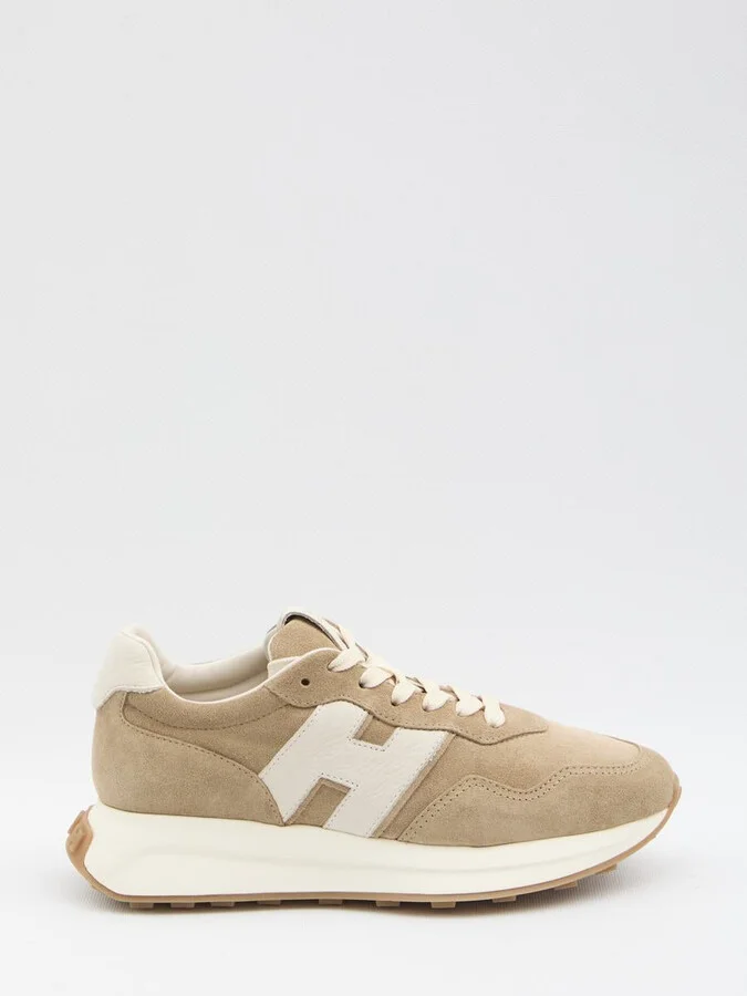 H641 Sneakers