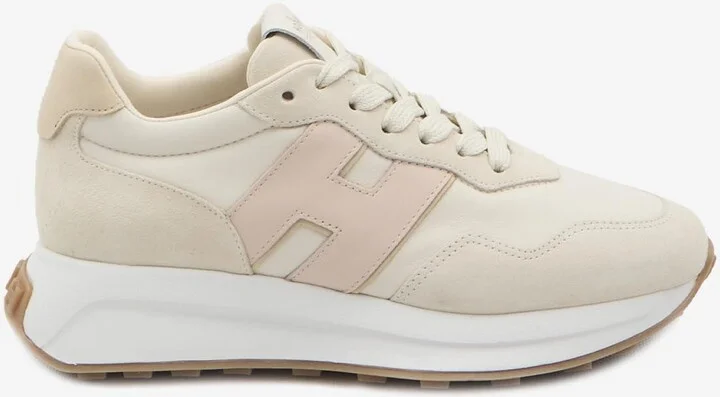 H641 Suede Low-Top Sneakers