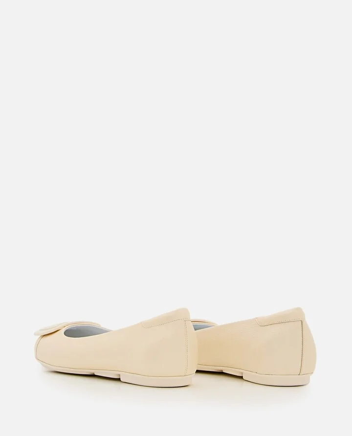 H661 Patent Leather Ballet Flats - Image 3