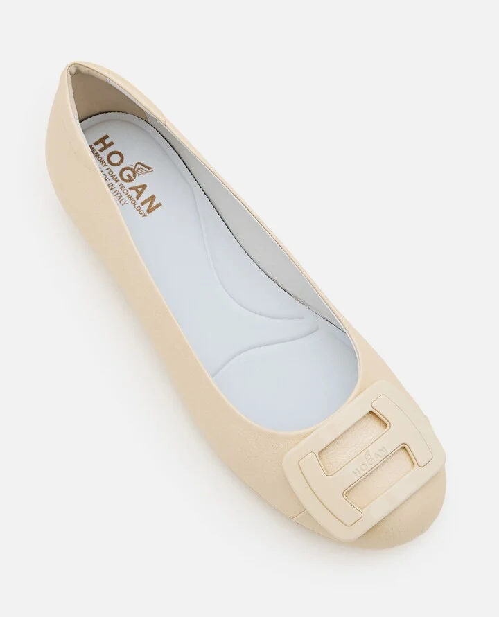 H661 Patent Leather Ballet Flats - Image 4