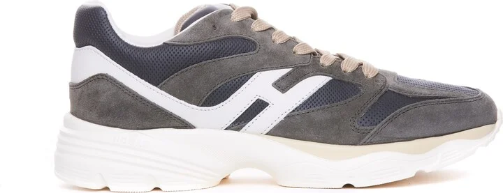H665 Sneakers