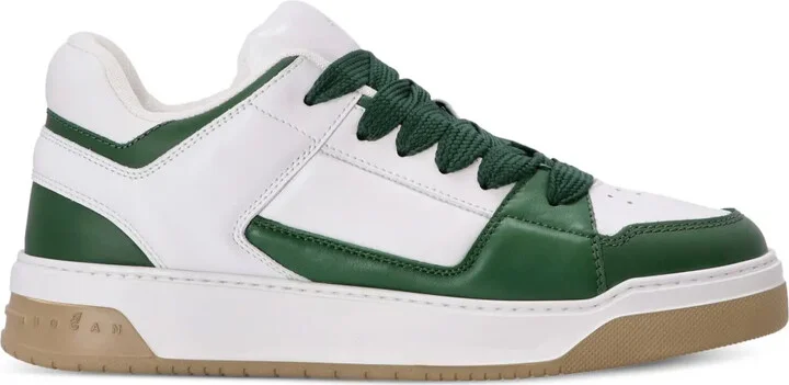 H667 low-top sneakers