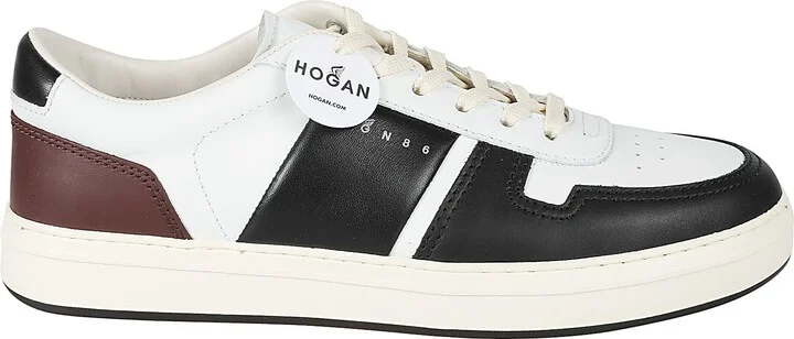 H668 Sneakers