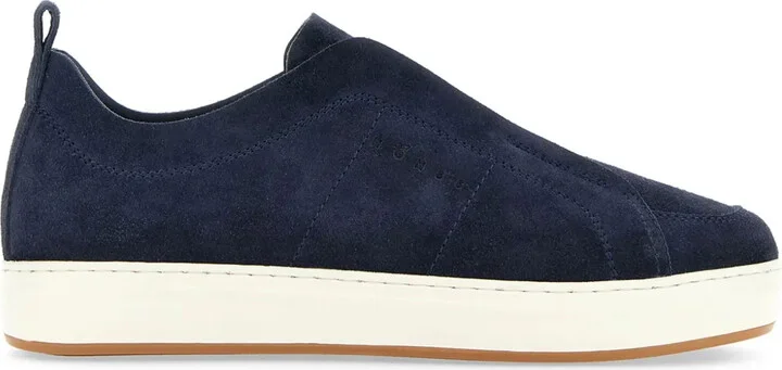 H668 sneakers