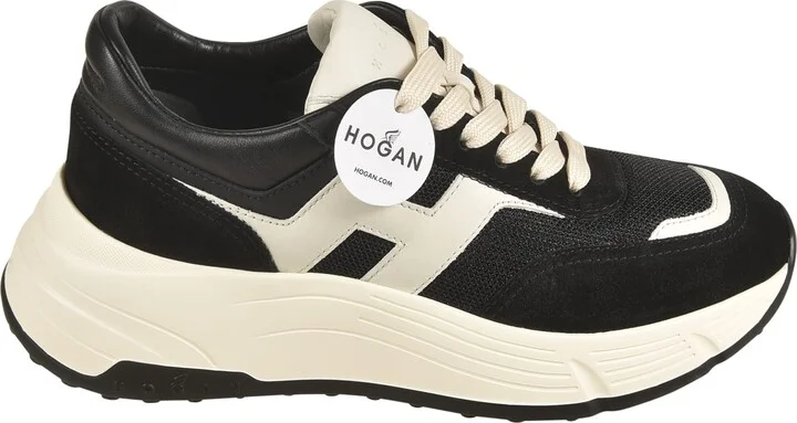 H669 Sneakers