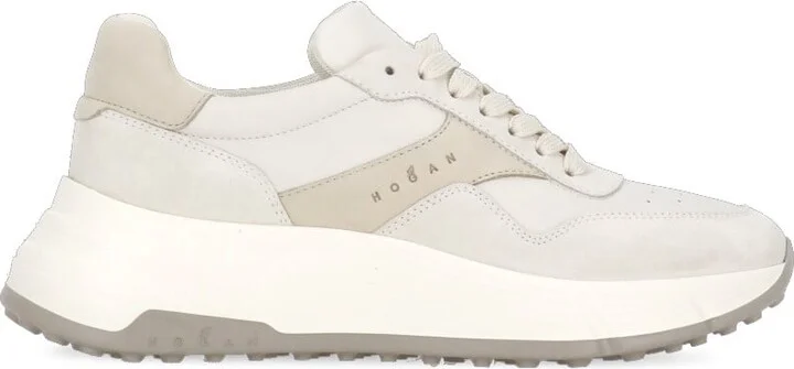 H669 Sneakers