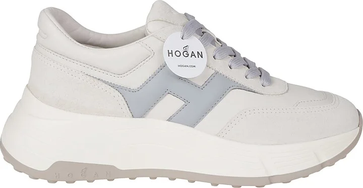 H669 Sneakers