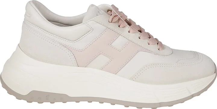 H669 Sneakers