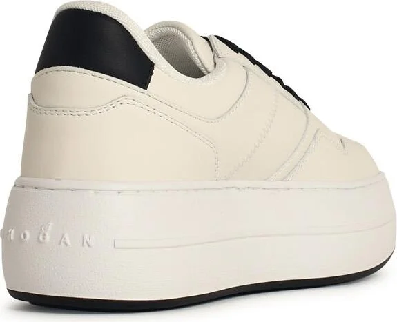H670 Sneakers - Image 3