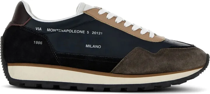H671 low-top sneakers