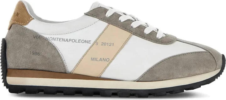 H671 panelled leather sneakers