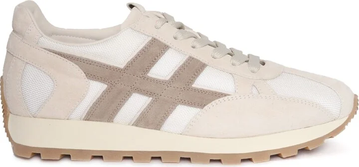 H671 Slash Fabric Sneakers