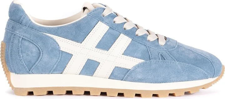 H671 Sneakers