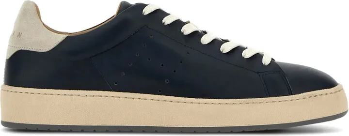 H672 low-top sneakers