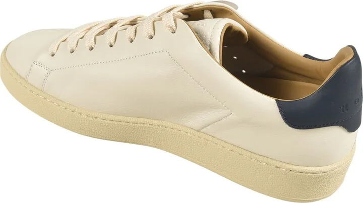 H672 Sneakers - Image 3