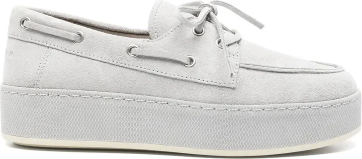 H681 loafers