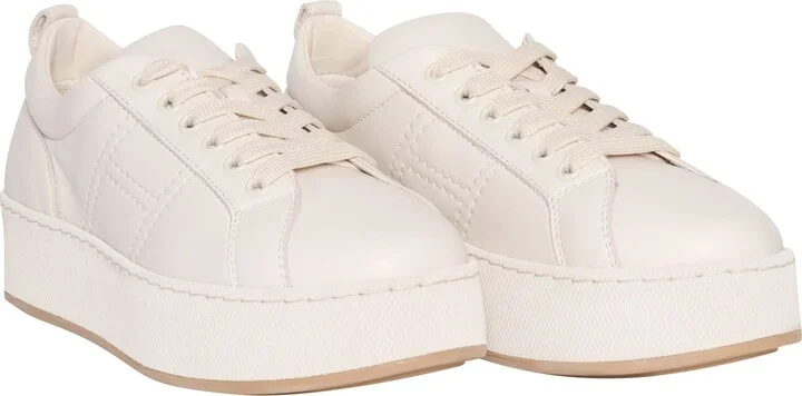 H681 Sneakers - Image 2
