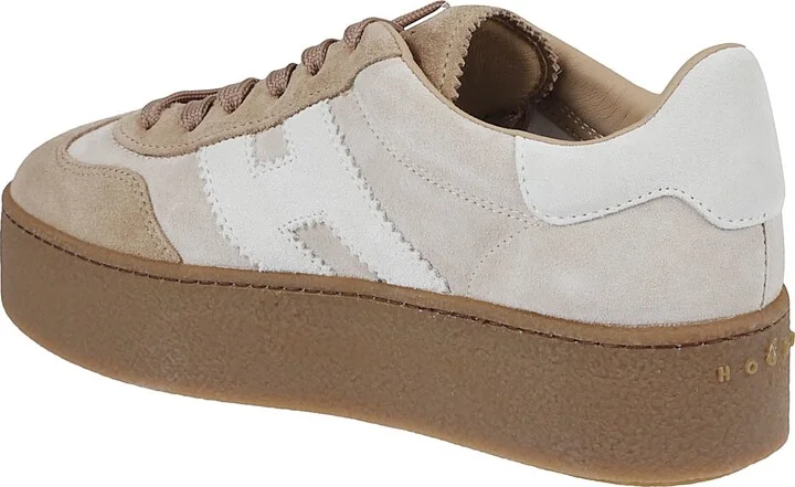 H681 Sneakers - Image 3
