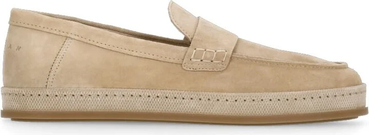 H683 Loafers