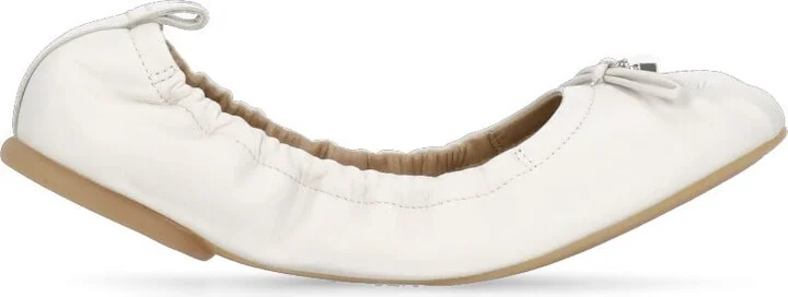 H684 Ballet Shoes