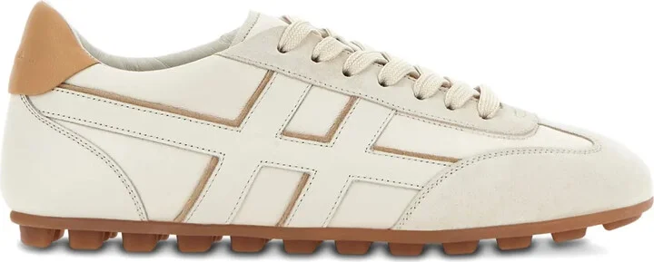 H693 sneakers