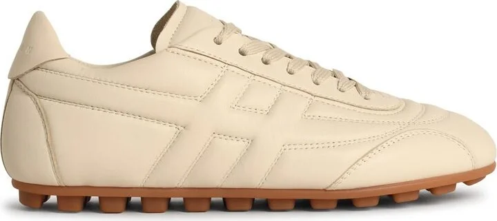 'h693' Yogurt-colored Smooth Leather Sneakers