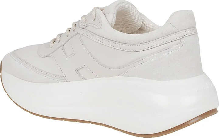 H696 Lace Up - Image 3