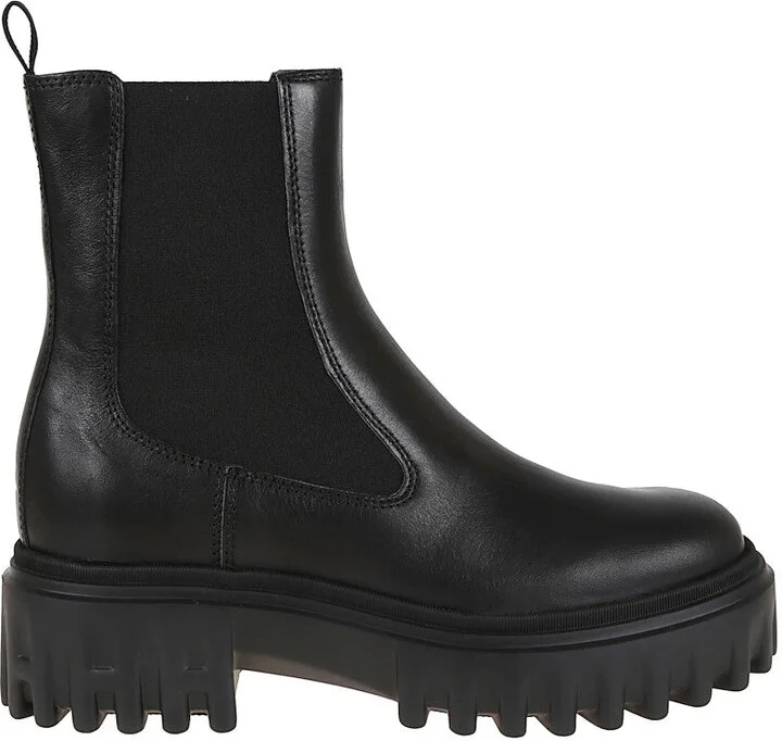 H700 Leather Chelsea Boots