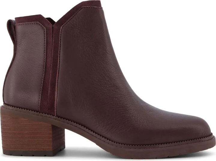 Hailey Blackberry Water Resistant Leather Boot