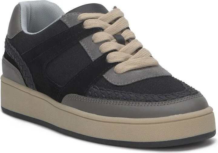 Halinna Sneaker