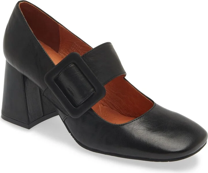Halle Mary Jane Pump