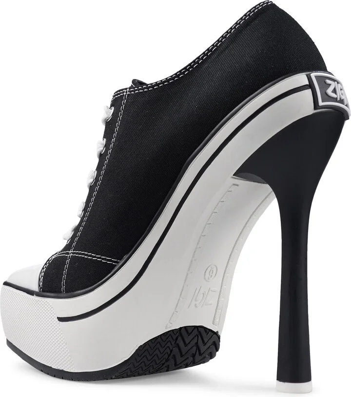 Hally Pointed Toe Platform Pump