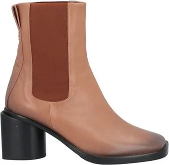 Halmanera Woman Ankle boots