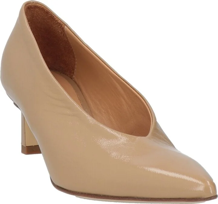 Halmanera Woman Pumps - Image 4