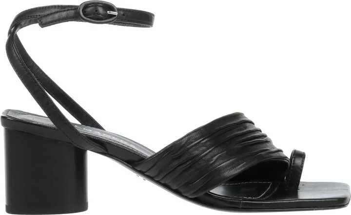 Halmanera Woman Thong sandal - Image 3