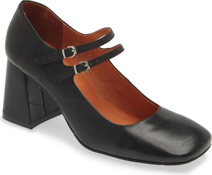 Halo Mary Jane Pump