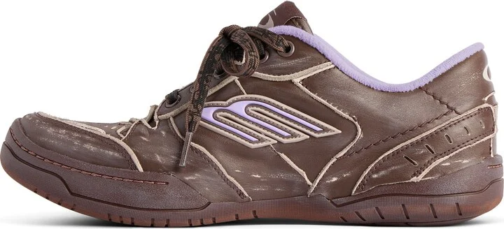 Hamptons Medium Worn-Out Sneaker - Image 4
