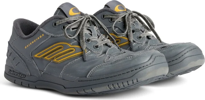 Hamptons Worn-Out Sneaker - Image 2