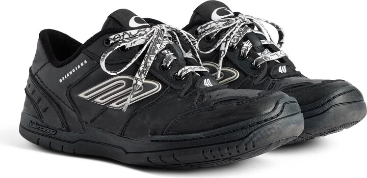 Hamptons Worn-Out Sneaker - Image 2