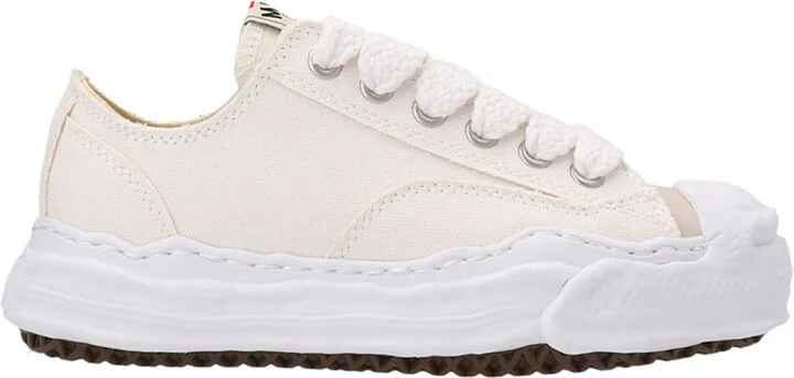 Hank Low Sneakers
