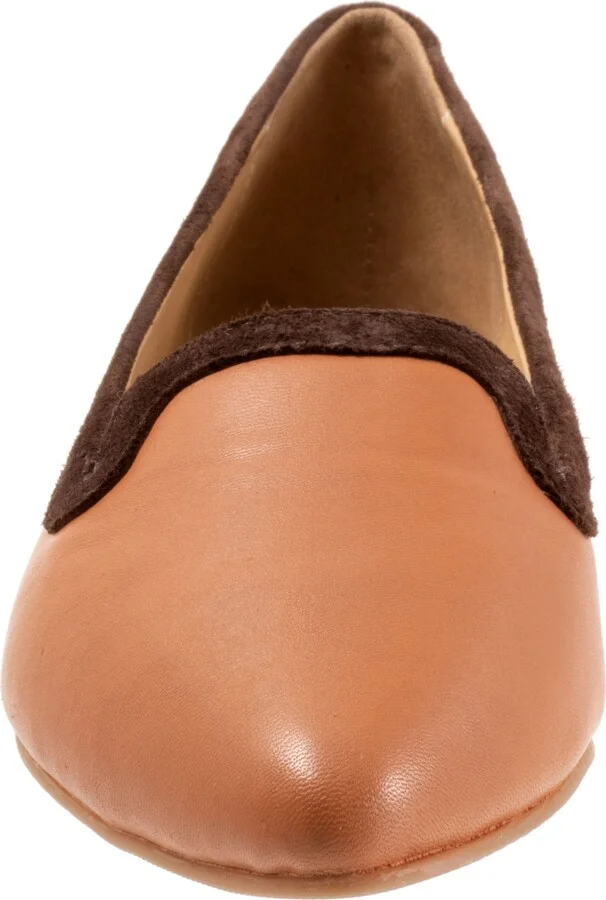 Hannah Pointed Toe Flat - Image 4