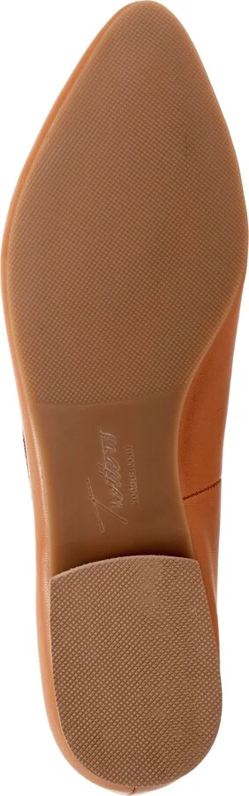 Hannah Pointed Toe Flat - Image 6